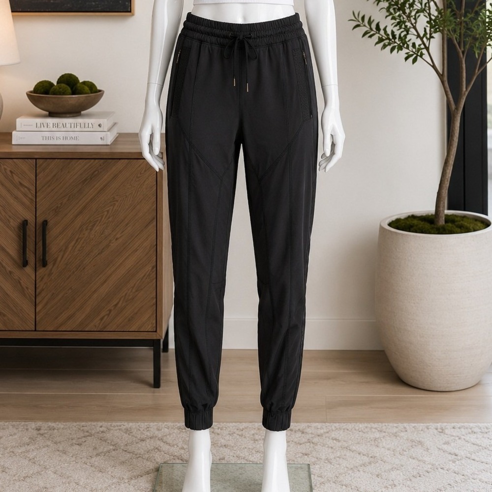 Lululemon Womens Joggers Dark Gray Perforated Tapered Activewear Pants Size 6